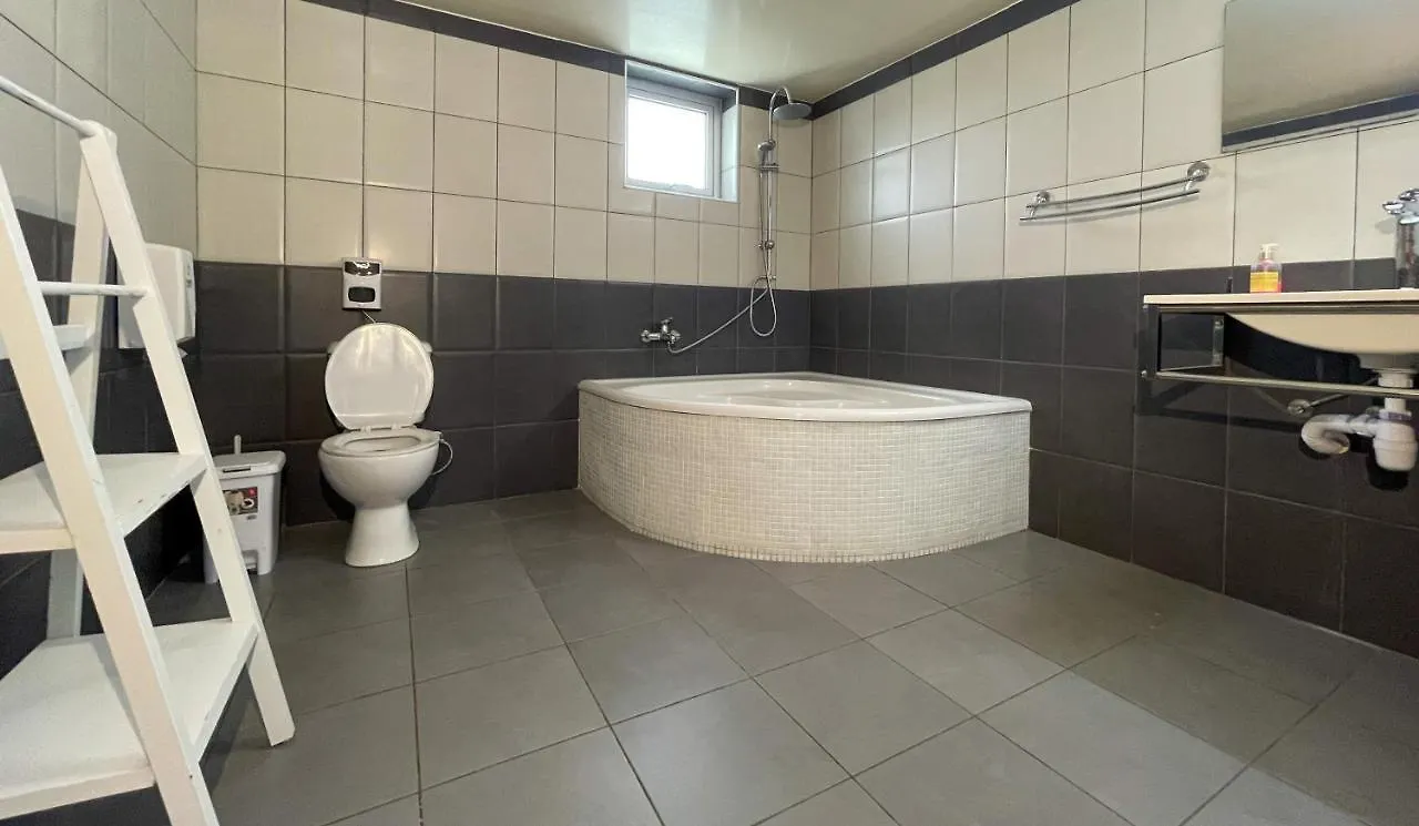 House Of Nissus Hostel Agia Napa