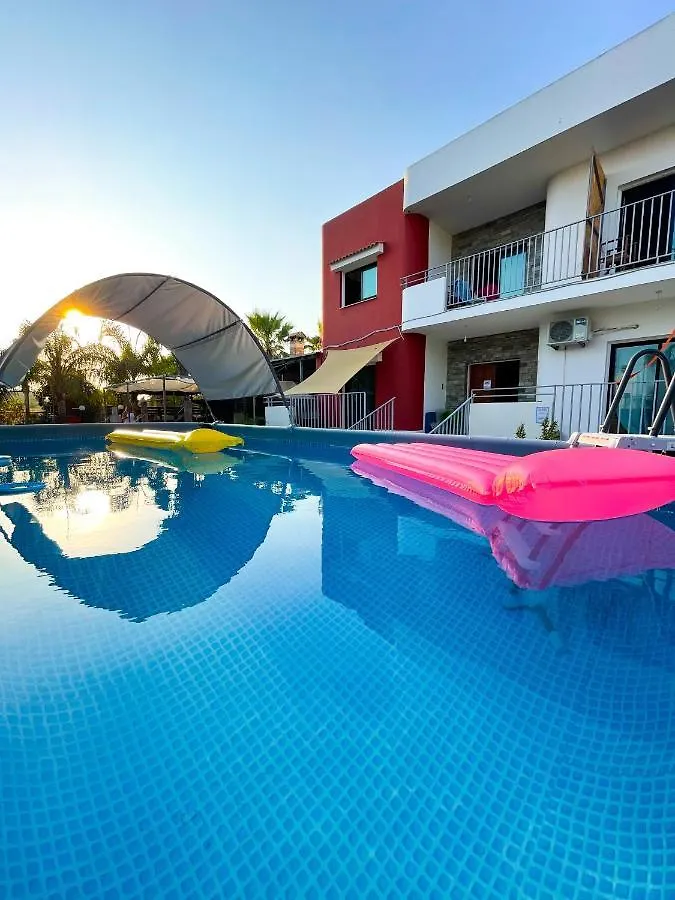 House Of Nissus Hostel Agia Napa