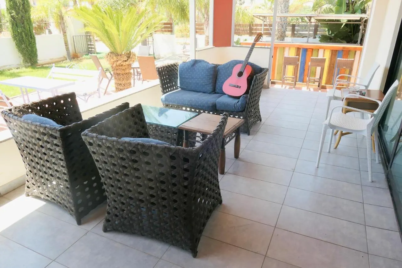 House Of Nissus Hostel Agia Napa 0*,  Zypern