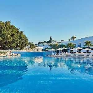 4* Hotel So