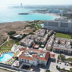 אתר נופש Aktea Village, איה נאפה