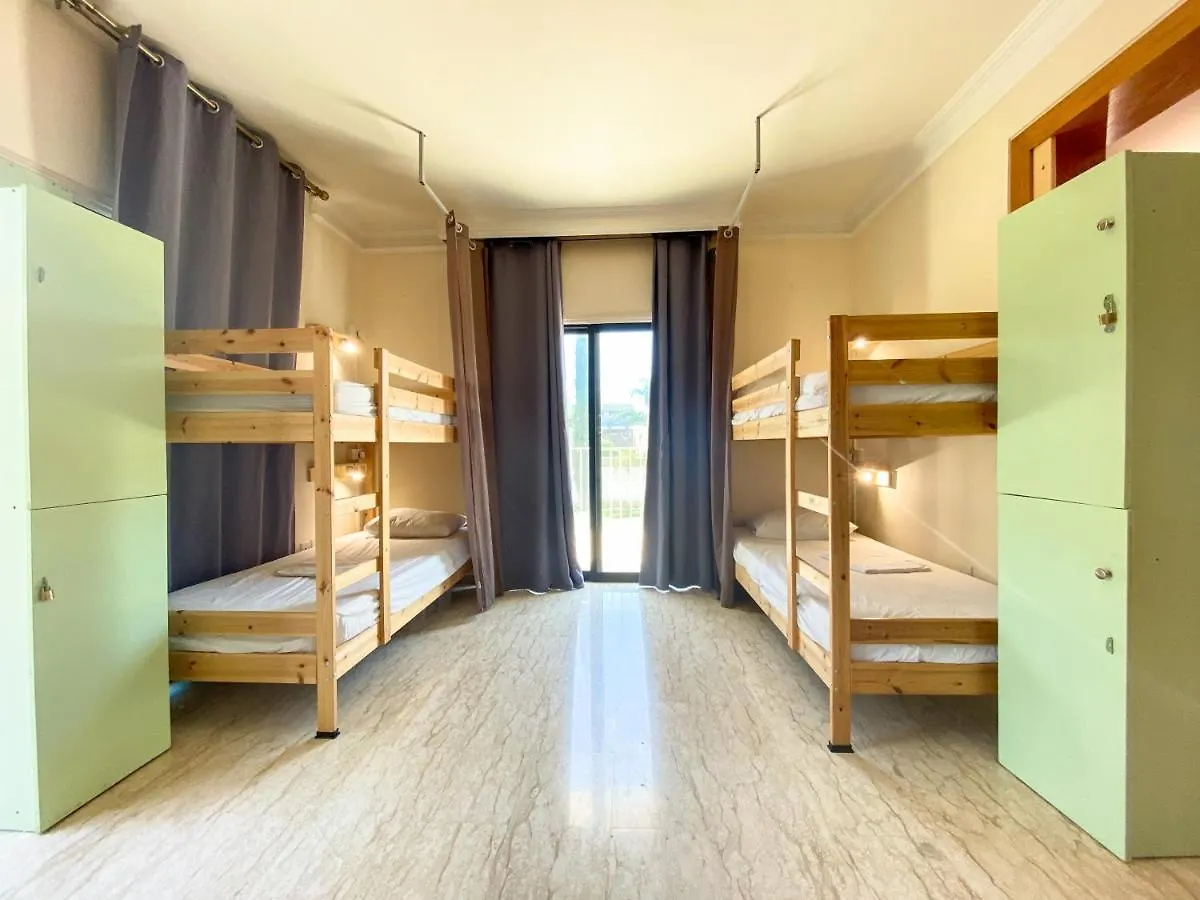 House Of Nissus Hostel Agia Napa